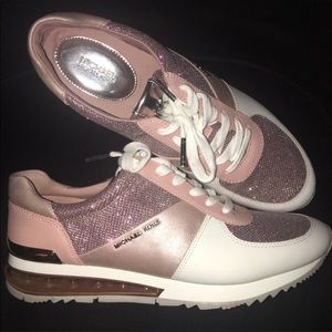 Michael Kors sneakers new